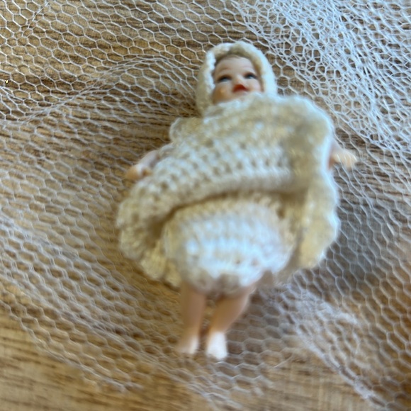 Miniature Vintage Original Heidi Ott Baby Doll in Her Own Bed Box Swiss Design - Picture 5 of 12